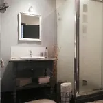 Au Logis De La Mongie Bed & Breakfast