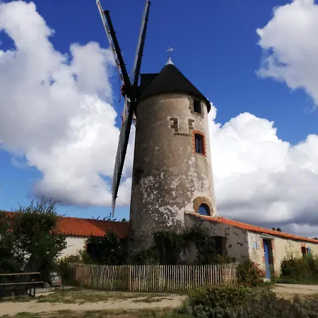 ベッド・アンド・ブレックファスト Au Logis De La Mongie