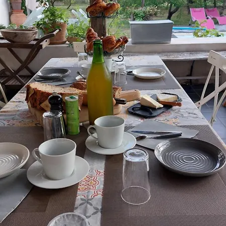 Au Logis De La Mongie Nocleg ze śniadaniem 3*