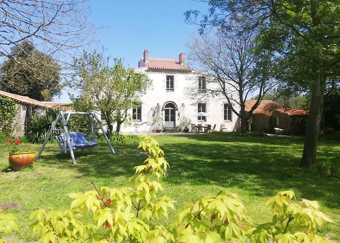 Au Logis De La Mongie Oda ve Kahvaltı Soullans