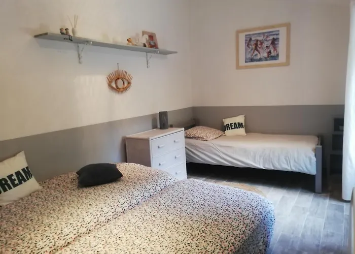 Oda ve Kahvaltı Au Logis De La Mongie