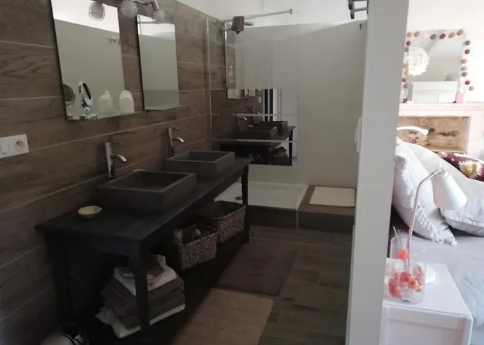 Oda ve Kahvaltı Au Logis De La Mongie Soullans